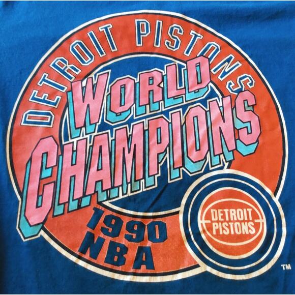 Vintage 1990 NBA Detroit Pistons World Champions T-Shirt Size Large - Picture 1 of 9